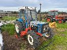 124 · NEW HOLLAND 4135 TRACTOR,, 4x4, DOM: 1984, REG: JSV697, HOURS: 5,085 SHOWING, TYPE: FORD 4135 4WD, CHASSIS: 001093155, ENG NO: 8035.06, 3PTL PTO, NO PAPERS NO GST