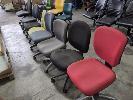 430 · 11 X ASSORTED GAS LIFT OFFICE CHAIRS.