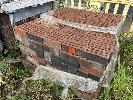 86 · 2 x PALLETS BLACK FRONT HOUSE BRICKS