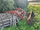 52 · FRONT END LOADER ATTACHMENT, SINGLE RAM, GP BUCKET