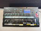 Allen & Heath Qu-32 32-Channel Digital Mixer