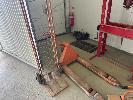 121 · PALLET TRUCK (NEEDS HELP) & SACK TRUCK
