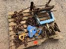 122 · PALLET ENERPAC BEARING PRESS FRAME, CHAINS, I-BEAM GRABS & GIRDER TROLLEY
