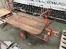 11 · LISTER MOBILE BAG SPREADER