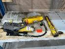 337 · ENERPAC PORTA POWER & 2 x RAMS