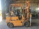 107 · MITSUBISHI FORKLIFT, MOD: FG-25, DOM: 1974, 2000kg LIFT, 2 STAGE MAST, LPG,, PNEUMATIC TYRES, HOURS: 9,028 NO GST