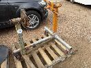 88 · 2 x PORTABLE ENGINE STANDS NO GST