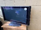212 · 5 x CHAIRS, STOOL, 2 DOOR CREDENZA, 4 x PARTITIONS & HITACHI TELEVISION NO GST