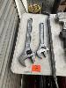 77 · SHIFTERS, 600 & 450mm & PRY BAR